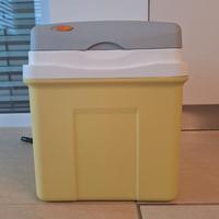 Frigorifero portatile per auto