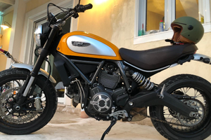 Ducati scrambler icon 800