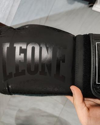 Guantoni Boxe LEONE 1947 MAORI – 10 OZ – Nero – Us