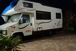 Camper mansardato ARCA su fiat Ducato 2.5D