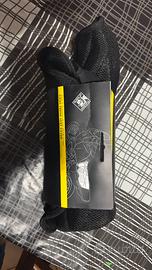 Coprisella moto universale