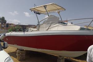 Barca Walkaround 7 metri