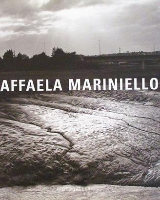 Monografia fotografica di Raffaela Mariniello