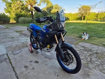 Tenere world raid 700