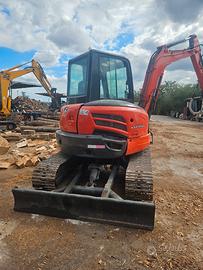escavatore kubota 55