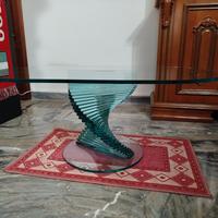 Tavolino in vetro ovale 