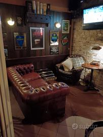 Vintage in pelle capitonné. 