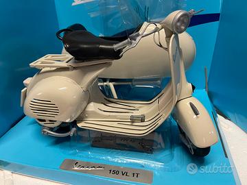 Vespa Sidecar