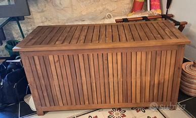 cassapanca  in legno da esterno e interno