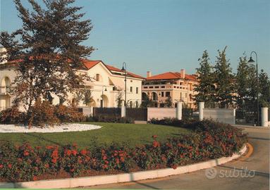 Appartamento signorile arredato, canone 3+2