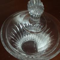 Porta caramelle/cioccolatini di cristallo.