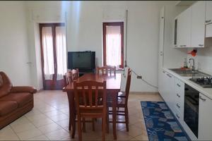 Appartamento arredato vicino al mare