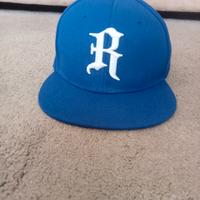 cappello blu