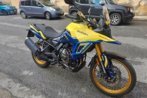 Suzuki V Strom DL 800 DE ABS