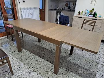 Tavolo allungabile moderno 130/230 cm effetto legn
