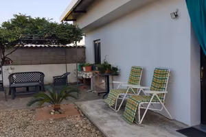 Bilocale con giardino e posto auto
