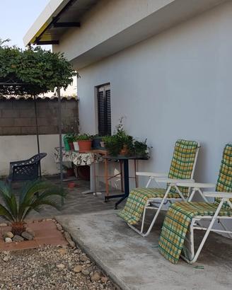 Bilocale con giardino e posto auto
