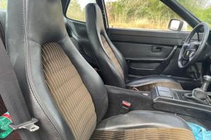 Porsche 944