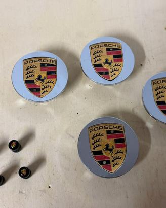 Tappi mozzi ruota per Porsche Macan