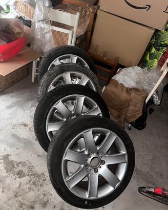 Cerchi bmw  225/45 R17 gomme Ok