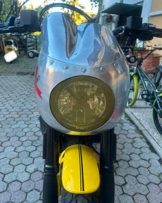 Cupolino artigianale Ducati Scrambler 800