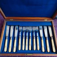 Servizio di posate argento antico inglese