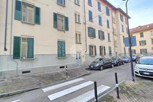 3 LOCALI A VENARIA REALE