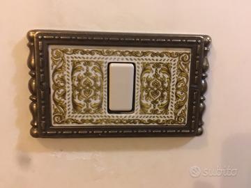 Placche in ceramica decorata