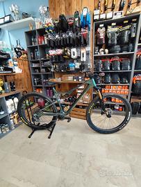 Orbea Oiz M-10 Custom 2026 XL Carbon Kashima DEMO