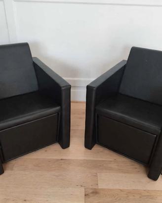 Due Poltrone in similpelle elettriche marca Buzza