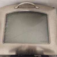 Cucina con forno completamente funzionanti