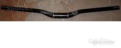 Manubrio mtb Kona da 66cm XC Trail riser nero luci