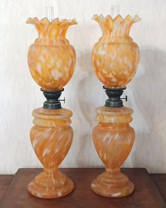 Coppia Lampade a Petrolio Vintage Vetro Satinato