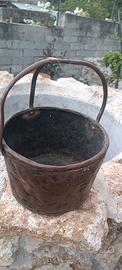 secchio antico di rame