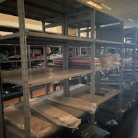 scaffalatura magazzino e uffici