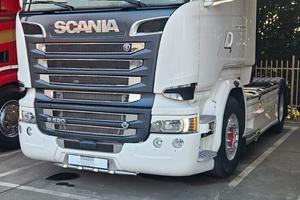 TRATTORE STRADALE SCANIA R520
