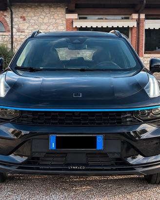 Lynk & Co 01 PHEV 2022