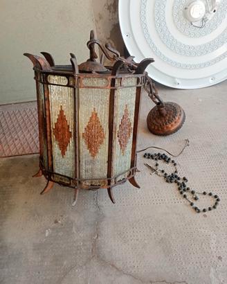 Lampada a sospensione stile brutalista