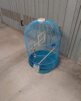 gabbia per uccelli a torre. 