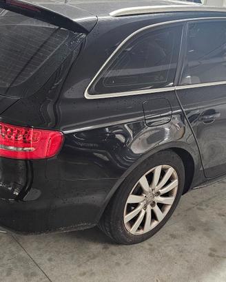 AUDI A4 AVANT TURBODIESEL 143 cv