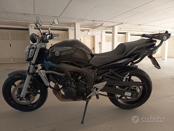 Yamaha FZ6