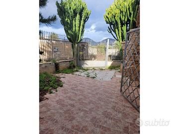 Pallavicino - Villa indipendente con spazi esterni