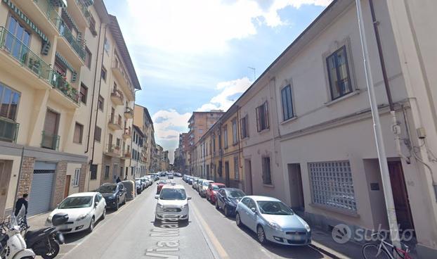 Stanza singola con bagno privato - firenze novoli