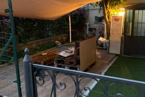 LUNGARNO monolocale con giardino privato