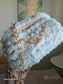 borsa bianca e beige 