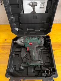 Avvitatore a percussione