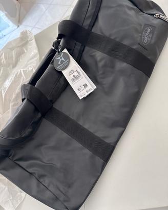 Borsone Eastpak nero nuovo con cartellino