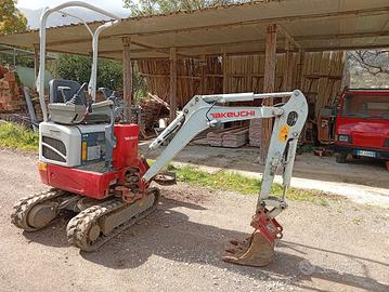 Escavatore Takeuchi del 2021