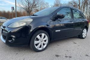 Renault Clio 1.2 16V TCE 100CV SporTour*Neopatenta