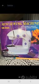 mini macchina da cucire